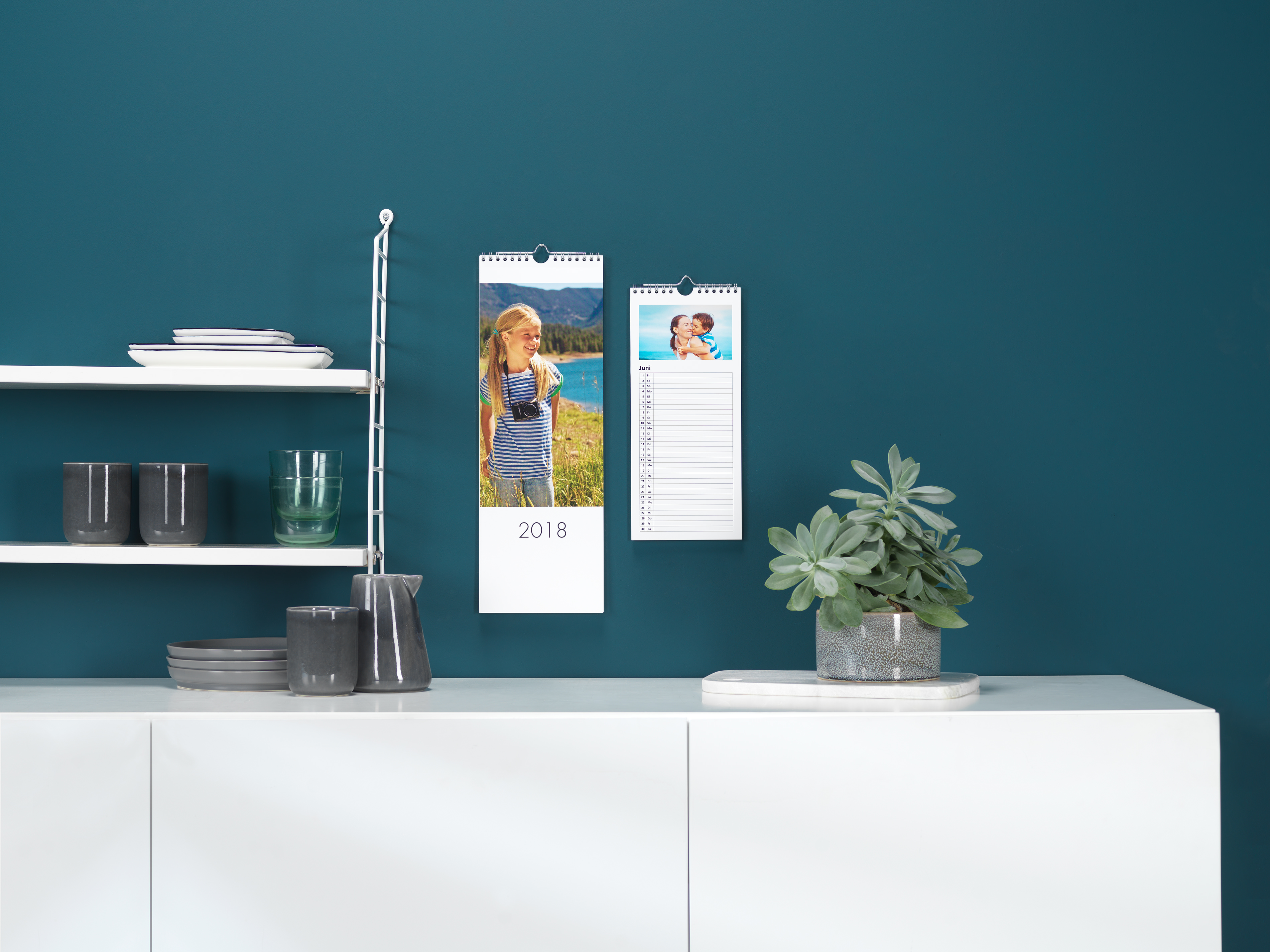 Kitchen Calendar: For a lean overview in a small kitchen space