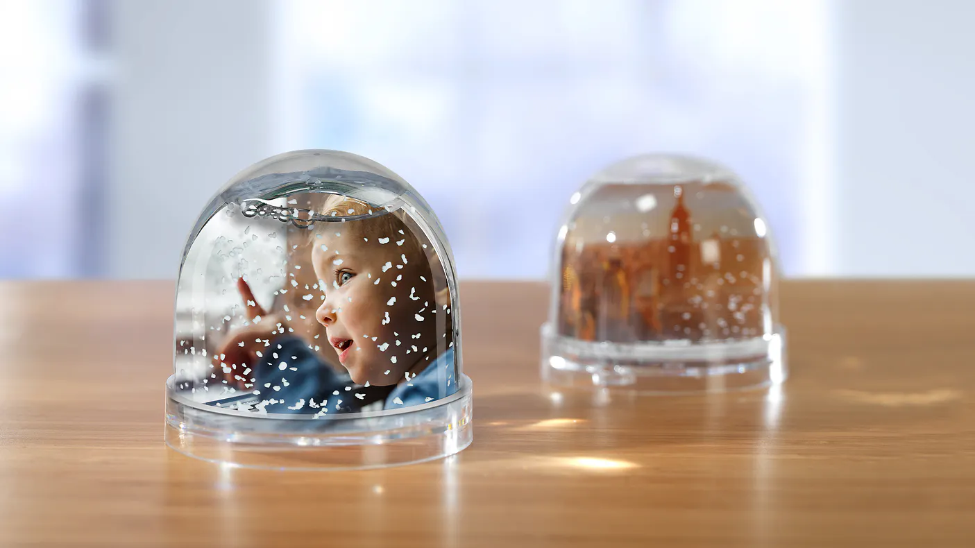 Bola de nieve personalizada con la foto de un bebé Bola de nieve personalizada con la foto de un bebé