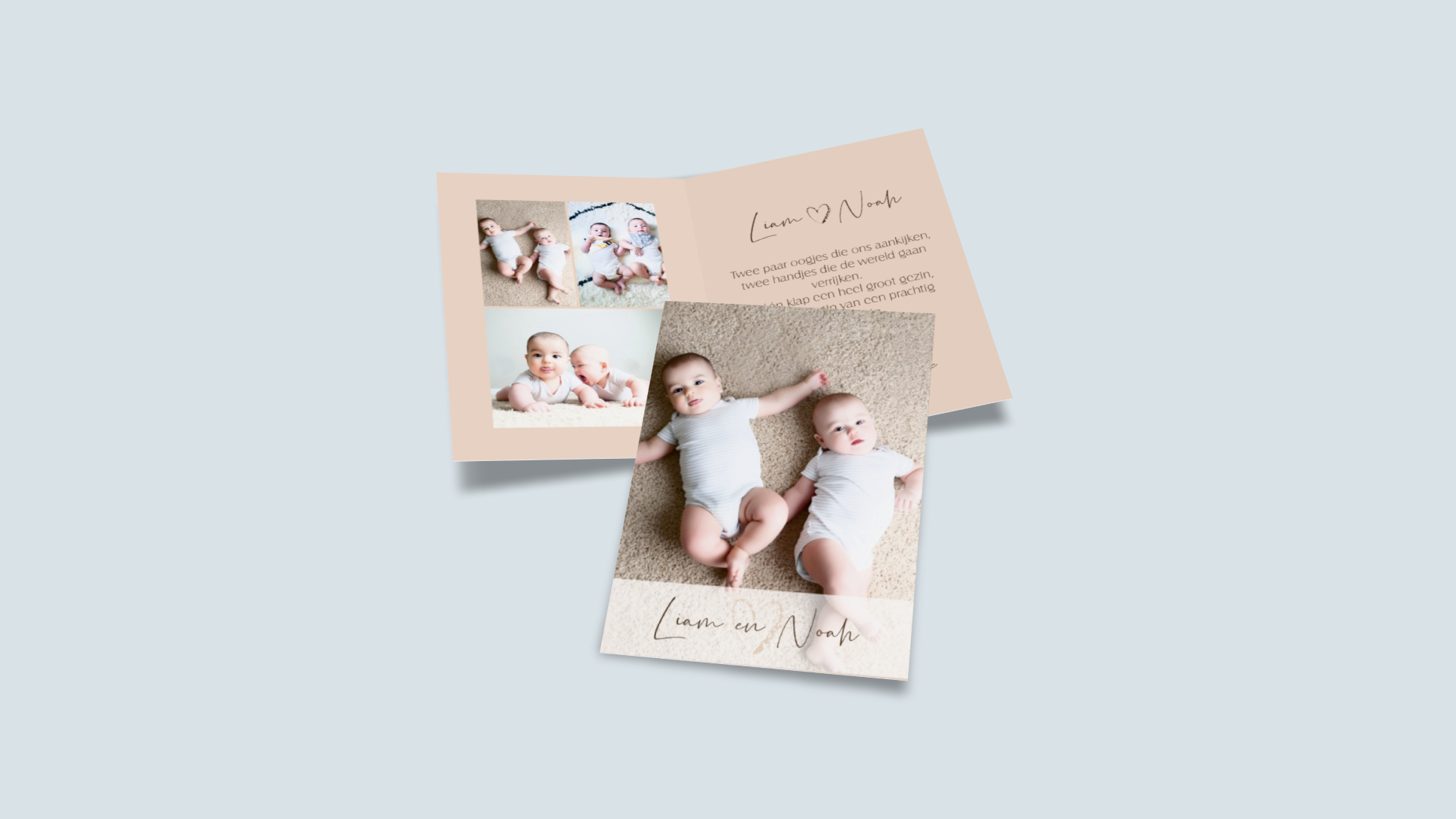 Een geboortekaartje van een tweeling met babyfoto's en tekst.