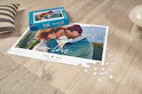 Puzzle foto Ravensburger da 1000 pezzi con una foto di coppia Puzzle foto Ravensburger da 1000 pezzi con l’immagine di una coppia