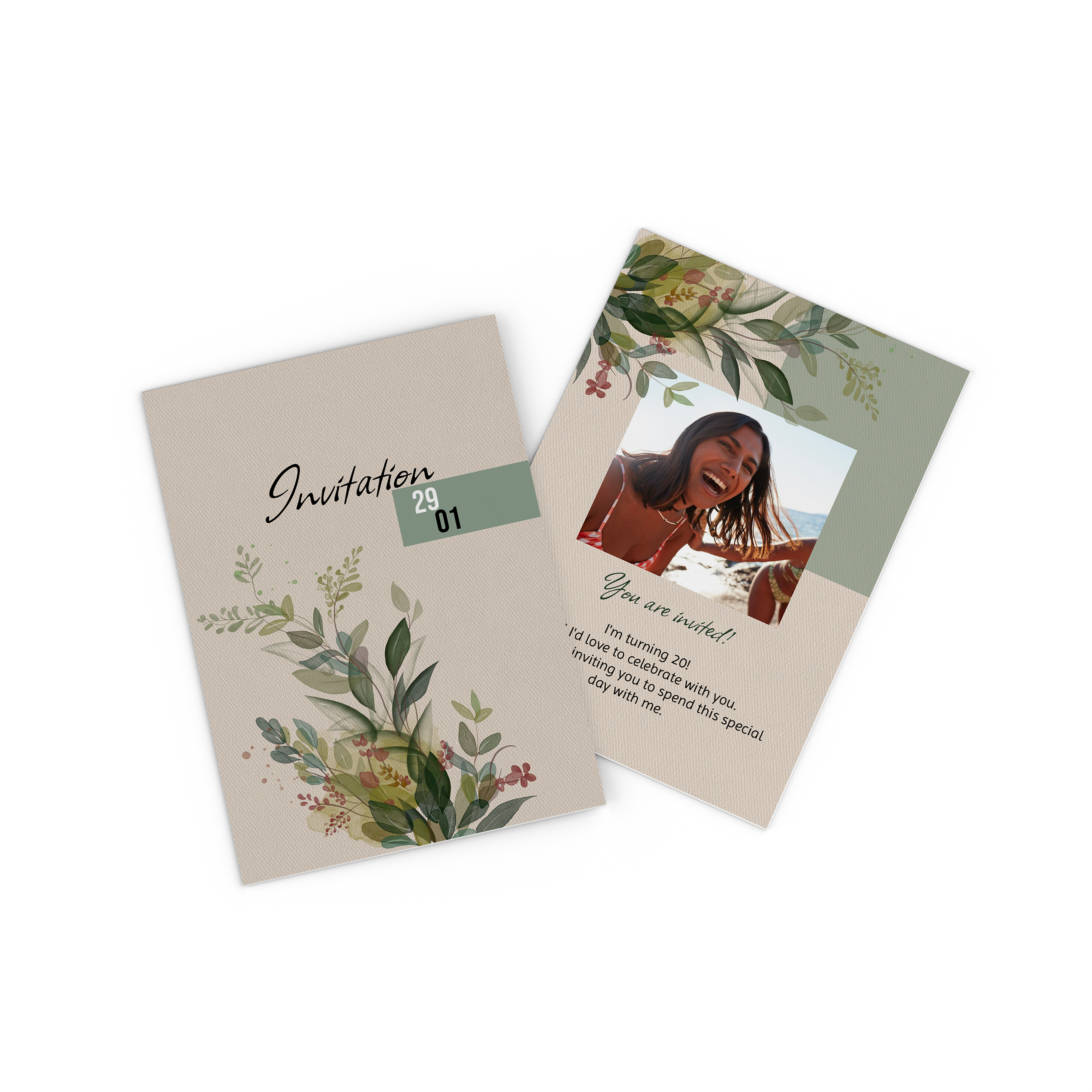 Carte d'invitation d’anniversaire avec motif fleuri et photo
