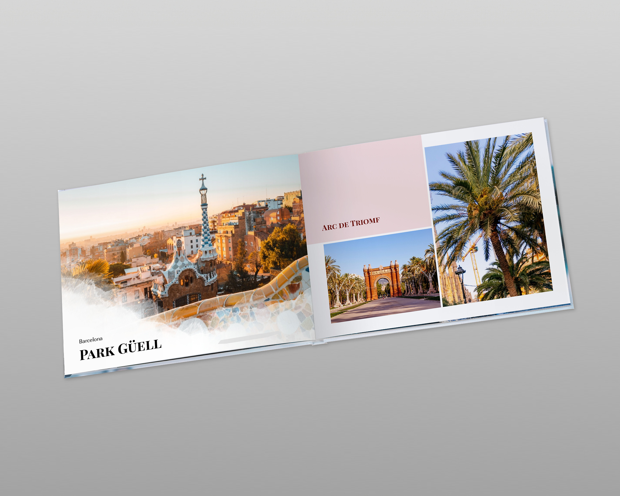 Aufgeklapptes Reisefotobuch auf grauem Hintergrund.  Die Innenseiten sind mit Fotos von Barcelona und zwei kleinen Textfeldern gestaltet . Auf der linken Seite wird ein Foto groß abgebildet und die untere linke Ecke verschwimmt wie Wasserfarben.