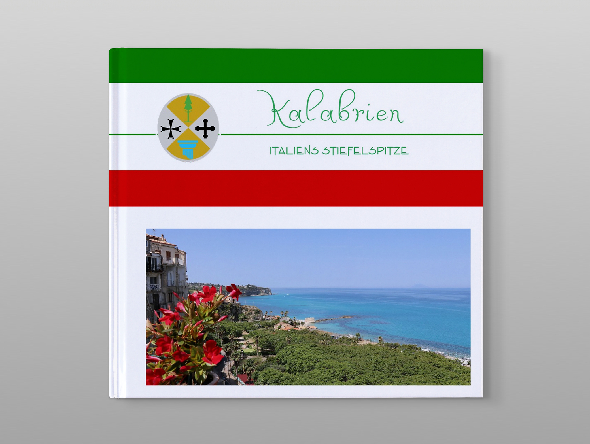 Cover eines Pixum Fotobuch Kundenbeispiels von Kalabrien vor grauem Hintergrund