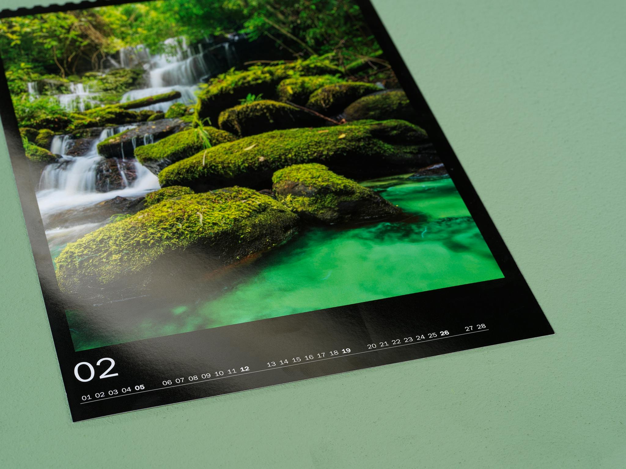 Detailansicht eines Fotokalenders mit Premiumpapier glänzend