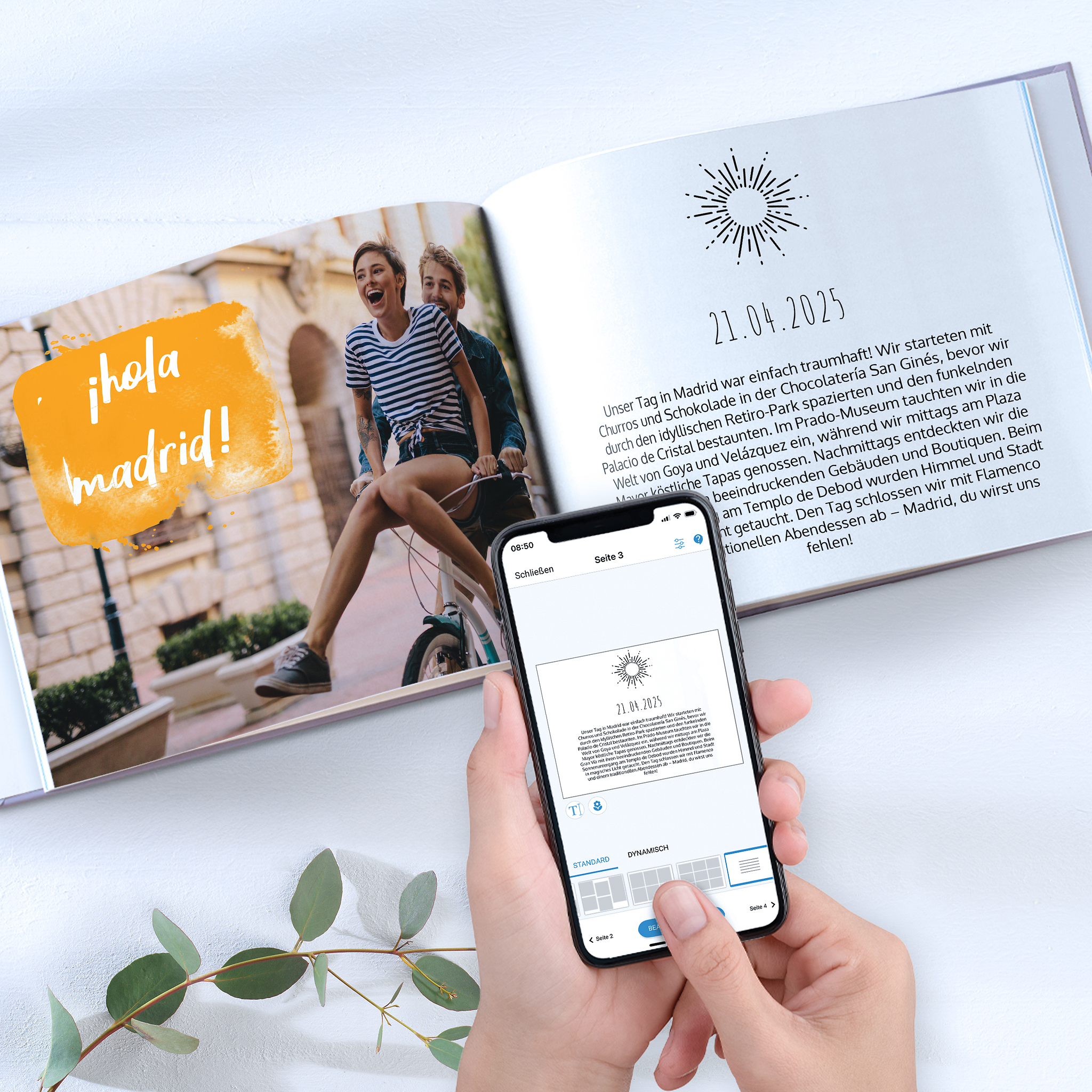 Fotobuch wird mit Reisebildern und Texten über eine Handy-App gestaltet.