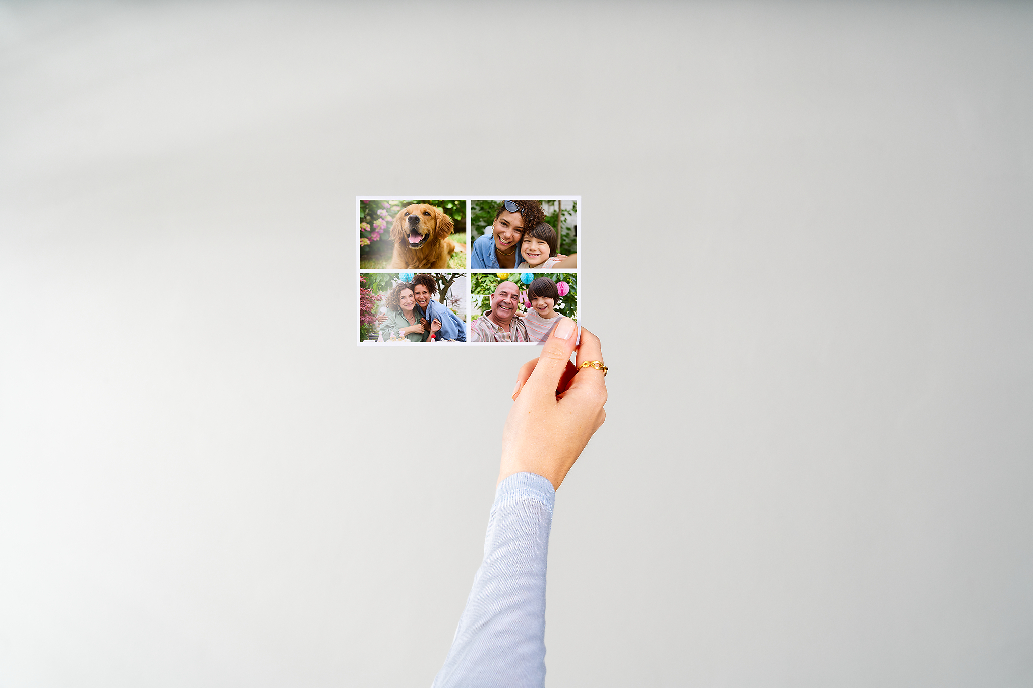 Fotoabzug mit vier Brieftaschenbildern mit Fotos von einer Familie 