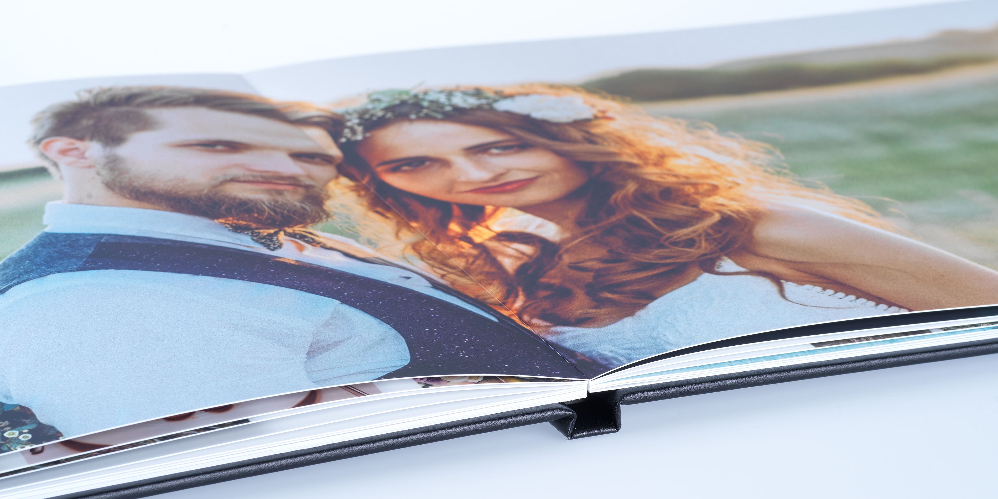 Fotolibro Pixum con copertina in pelle nera