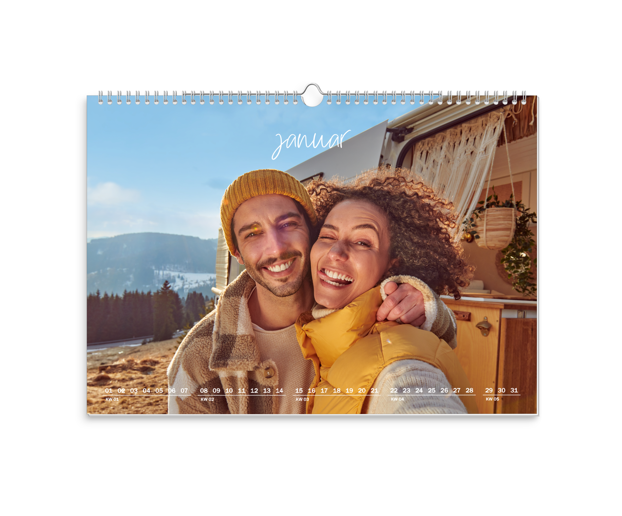 Calendrier mural en format paysage avec un design d'écriture à la main et une photo de couple