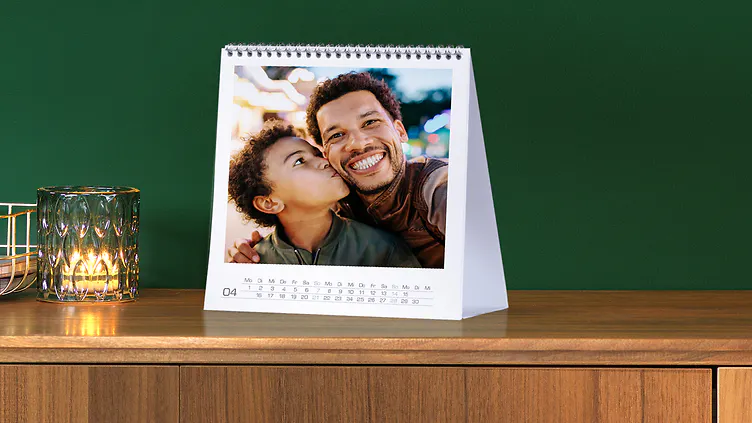 Desk calendar