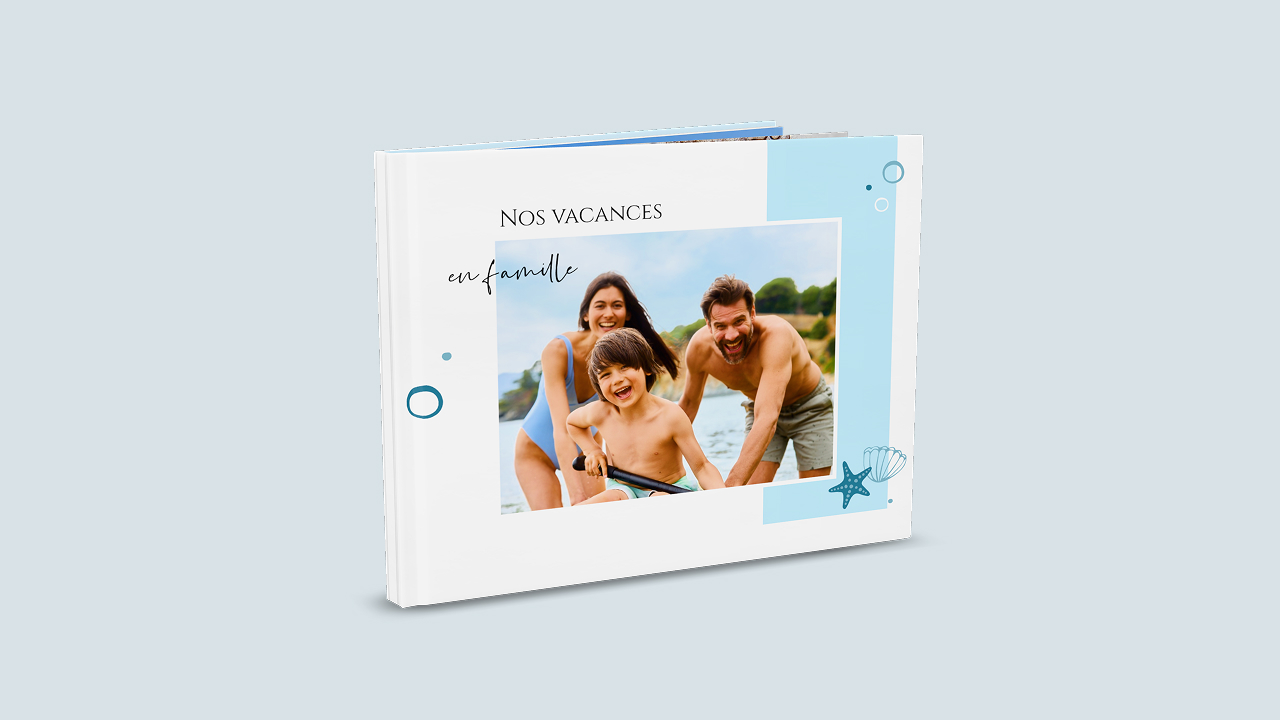 Couverture d'un album photo de famille avec le modèle de mise en page Sea Kissed.
