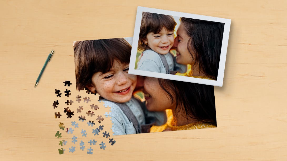 Pixum Fotopuzzle mit 500 Teilen mit einem Motiv einer Mutter mit Kind