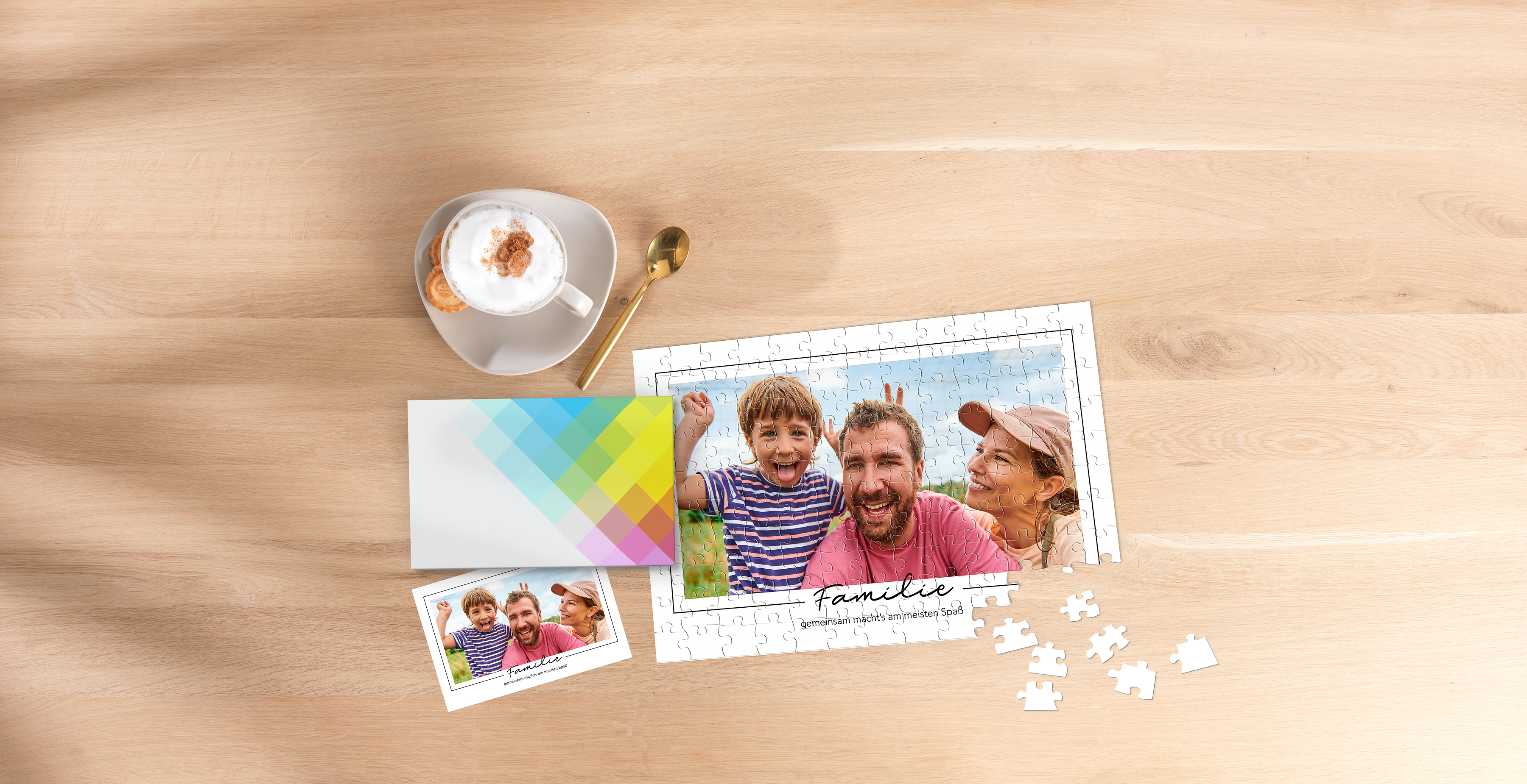 Fotopuzzle mit 112 Teilen und einem vorgefertigten Design mit Familienbild.
