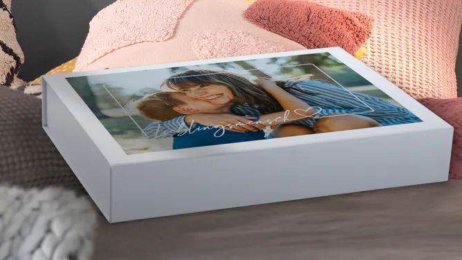 Selbstbefüllbare Foto-Geschenkbox