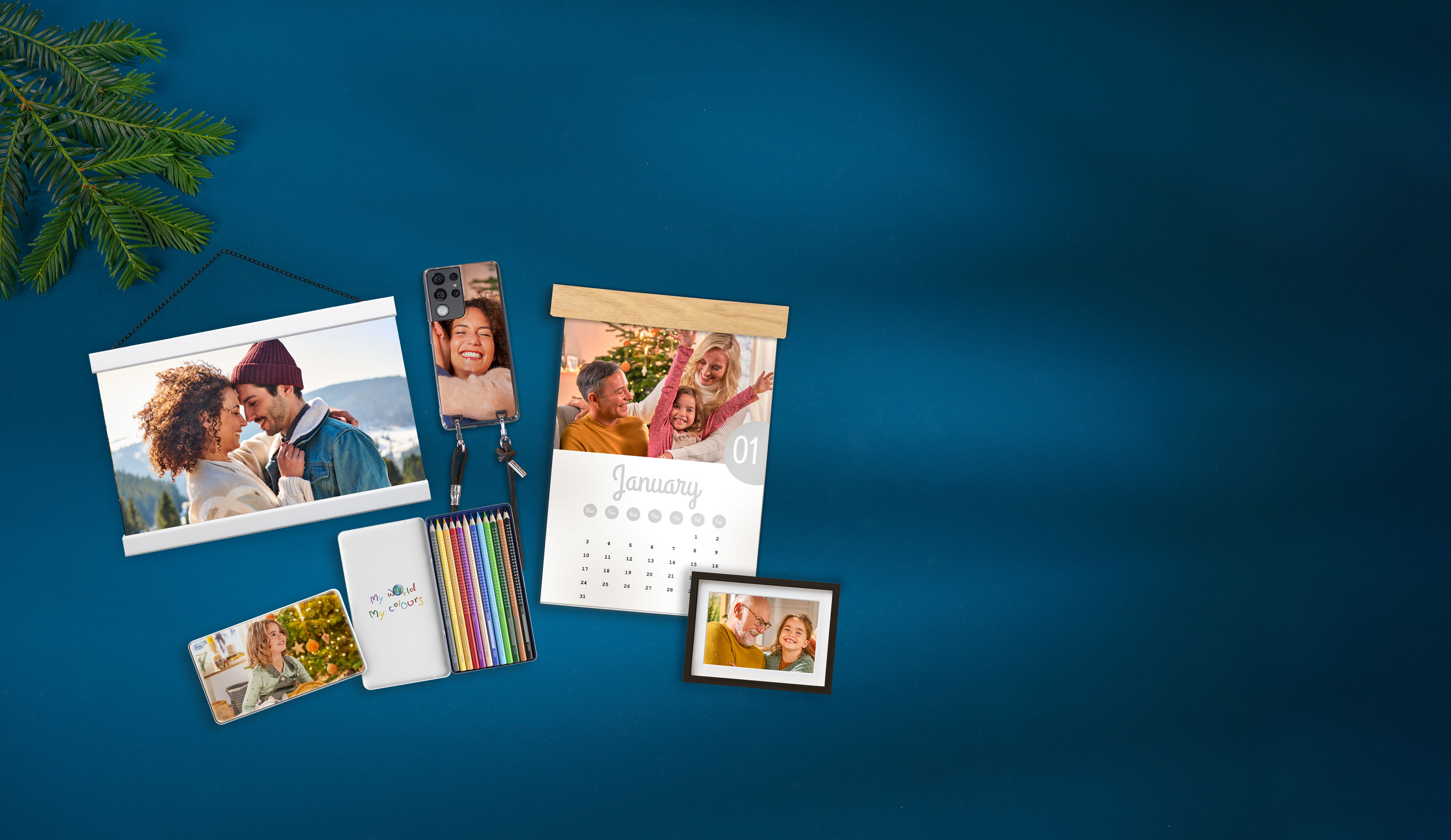 Nya produkter med en posterlist, kalender, bild i ram och mobilskal 