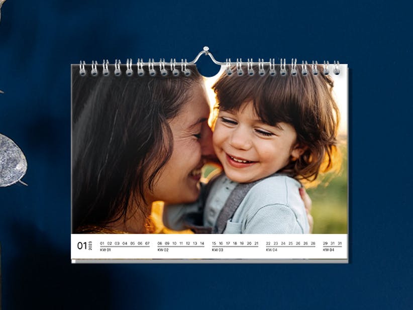 Calendario personalizado A5 con la foto de una madre y su hijo