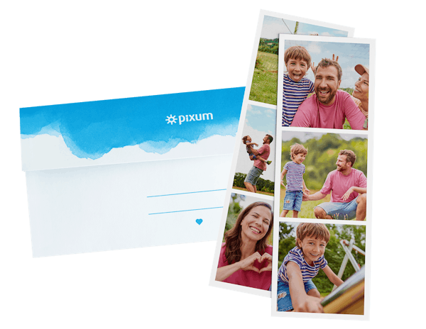 Fotos de fotomatón con fotos familiares con caja con diseño acuarela