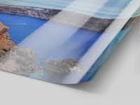 Fotoposter mit Fotopapier perlmutt Detailaufnahme eines Fotoposters mit einem Schwung nach oben auf Fotopapier perlmutt