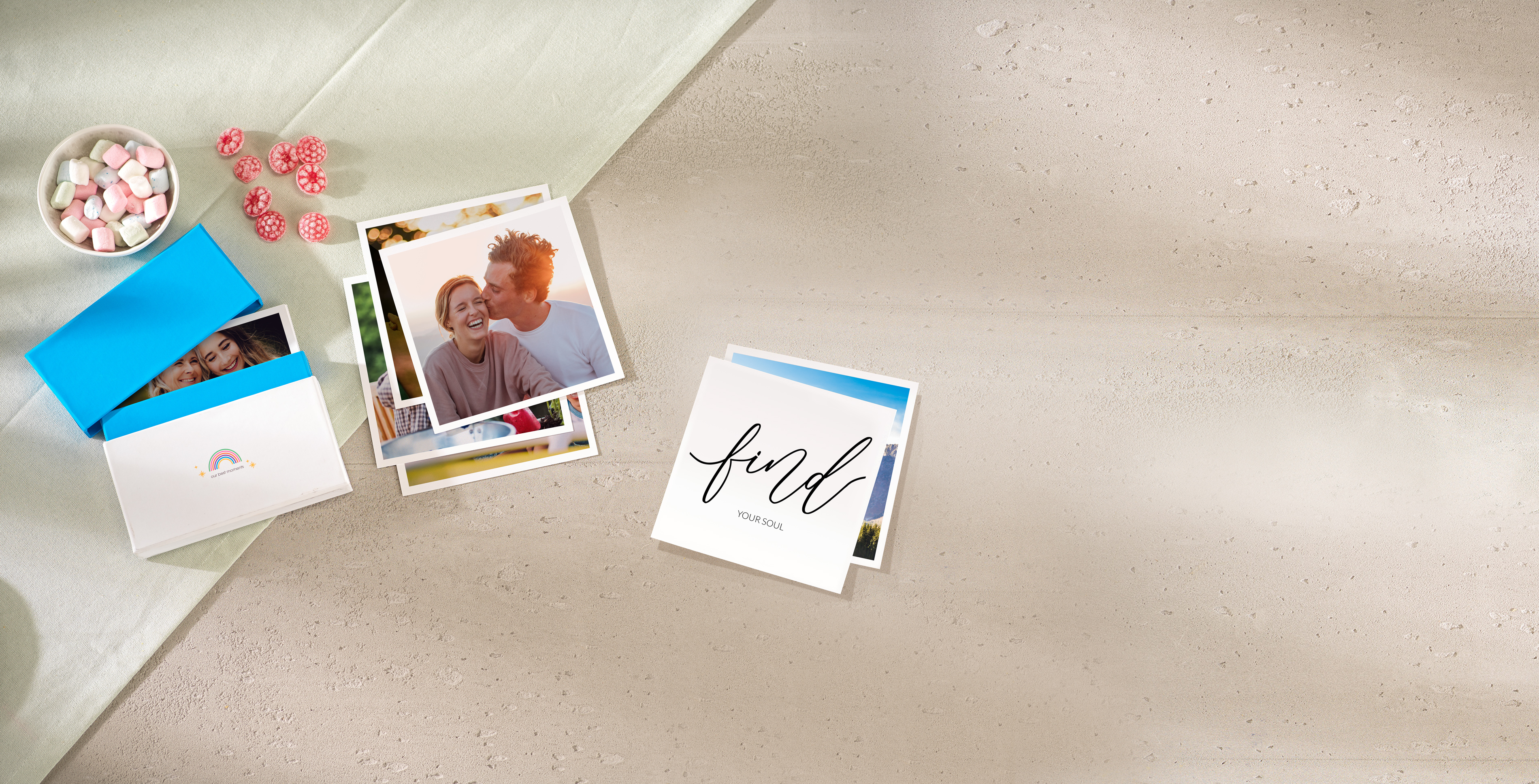 Square Prints with gift box