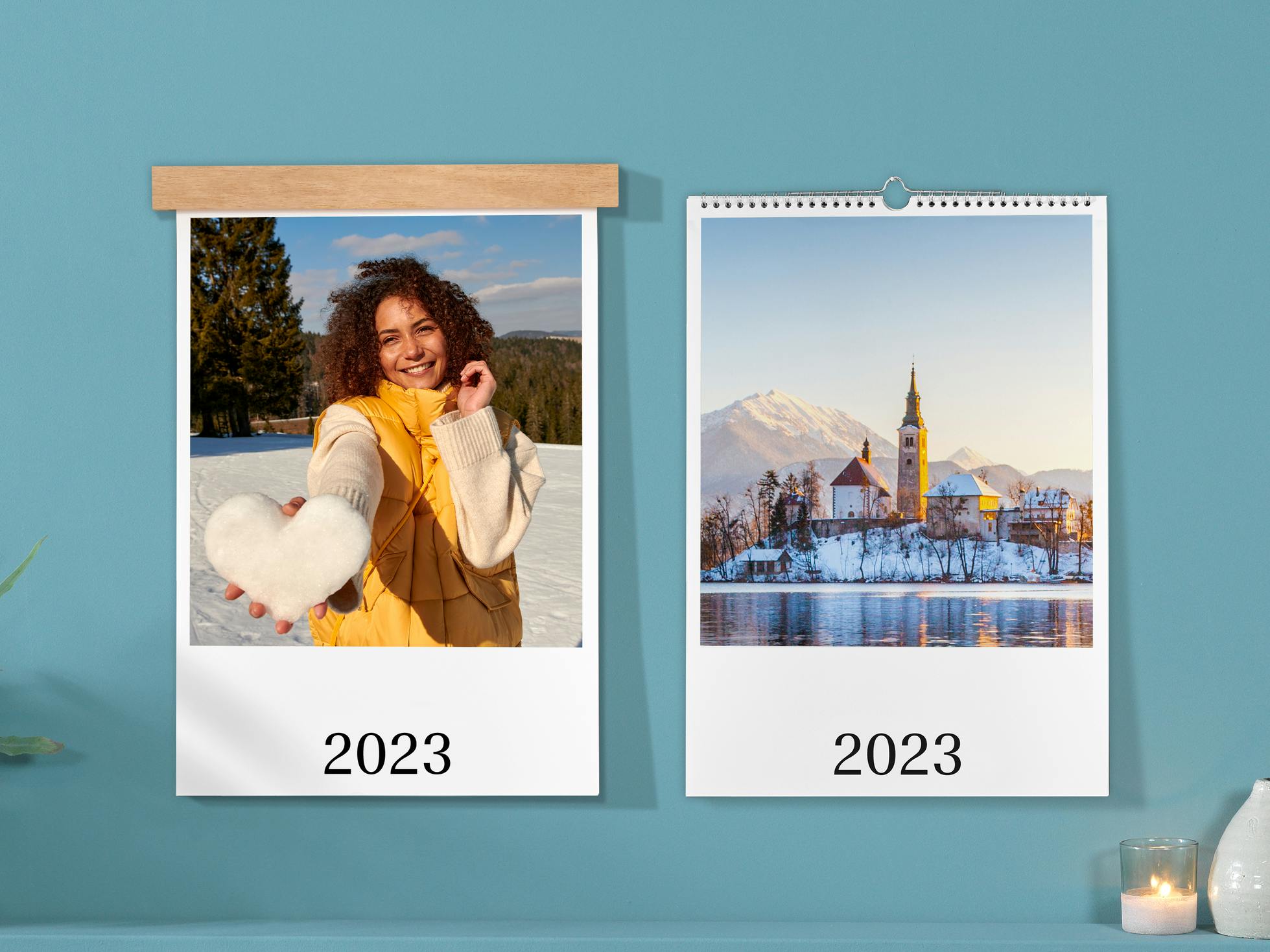 Zwei Wandkalender im Hochformat mit Winterfotos auf dem Cover