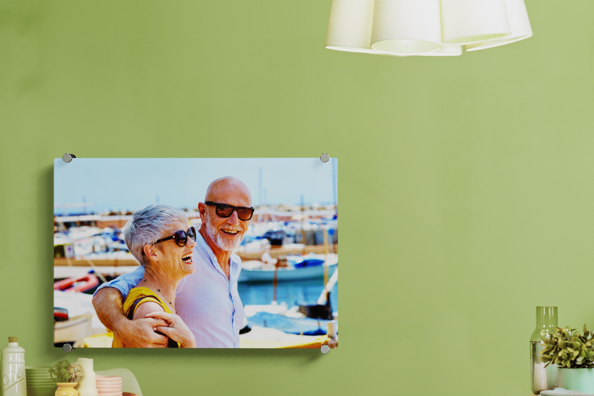 Acrylic print with image of an elderly couple