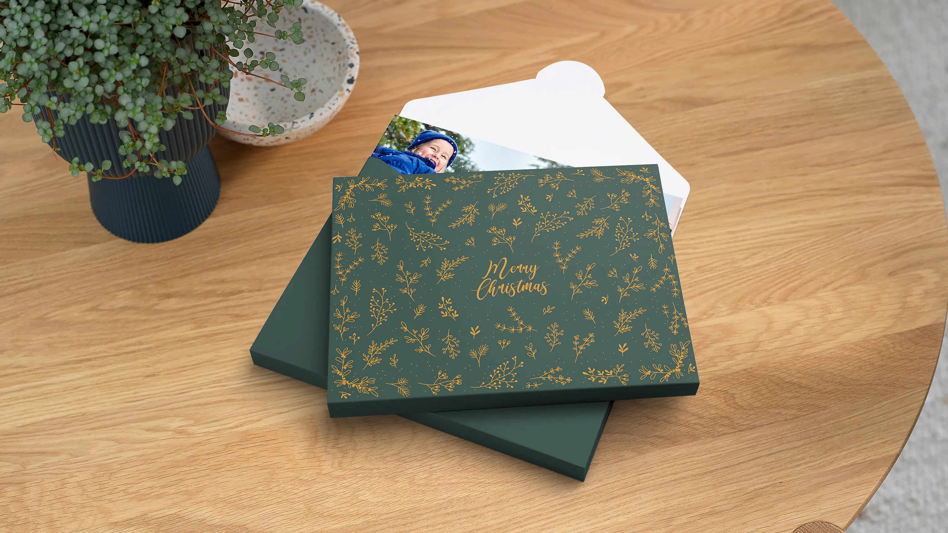 Fotobuch in edler Geschenkverpackung zu Weihnachten verschenken Fotobuch in edler Geschenkverpackung zu Weihnachten verschenken