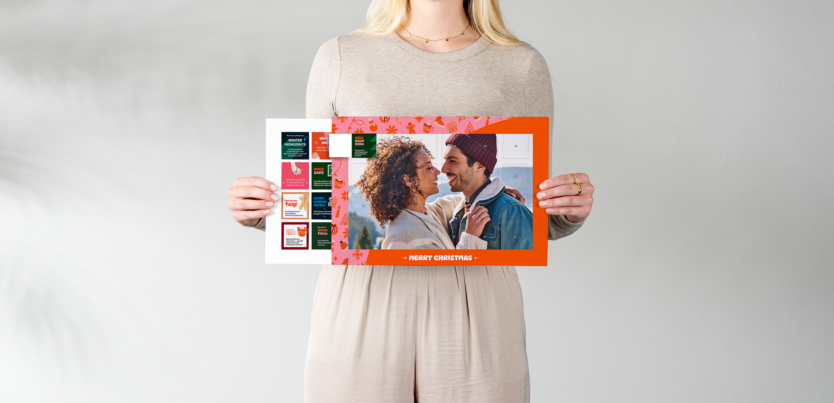 Foto-Adventskalender mit einem Pärchenfoto und weihnachtlichen Ideen für die gemeinsame Zeit im Advent.