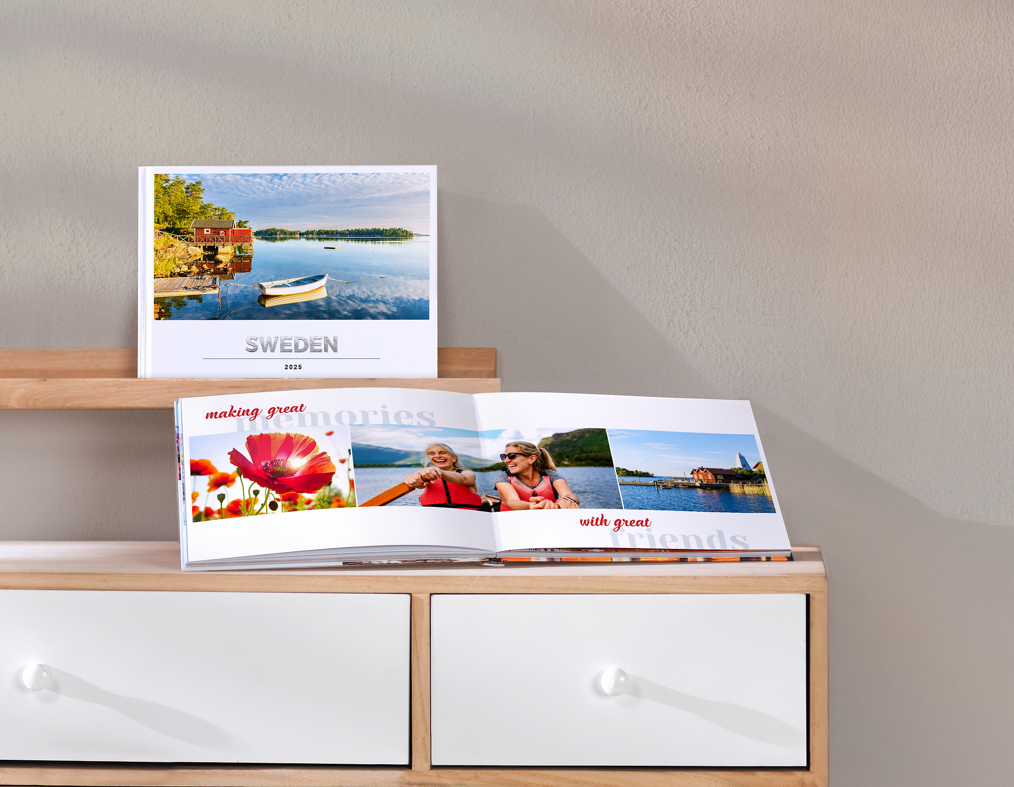 Pixum Fotobuch im Querformat mit Layflatbindung und Fotos von einem Urlaub in Schweden