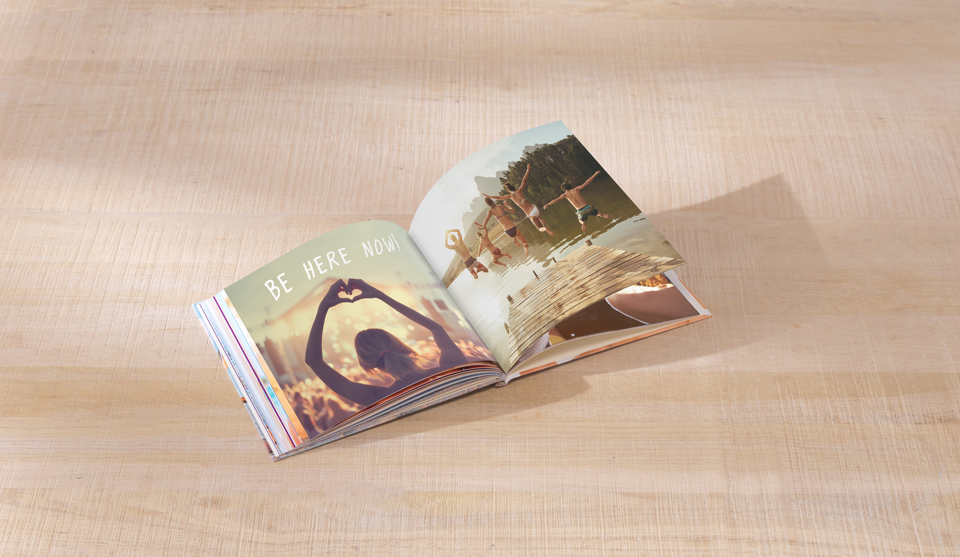 Fotobuch Mini Quadratisch mit Festival-Motiv im Ambiente