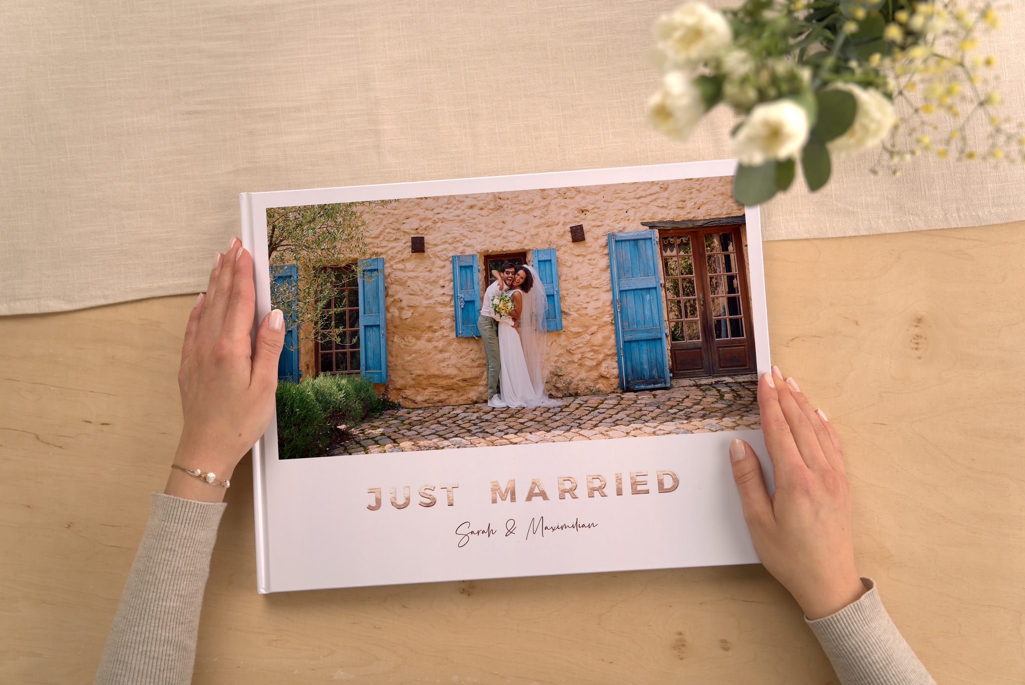 Pixum Fotobuch Hochformat mit Cover-Veredelung