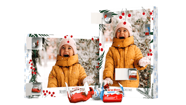 Adventskalender van kinder met een foto van een klein meisje in de sneeuw
