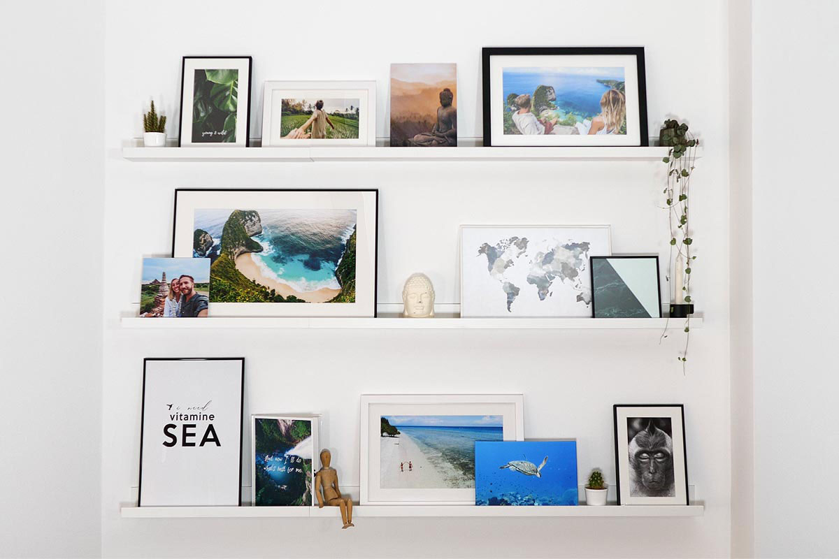 Wall Gallery with a Picture Ledge
