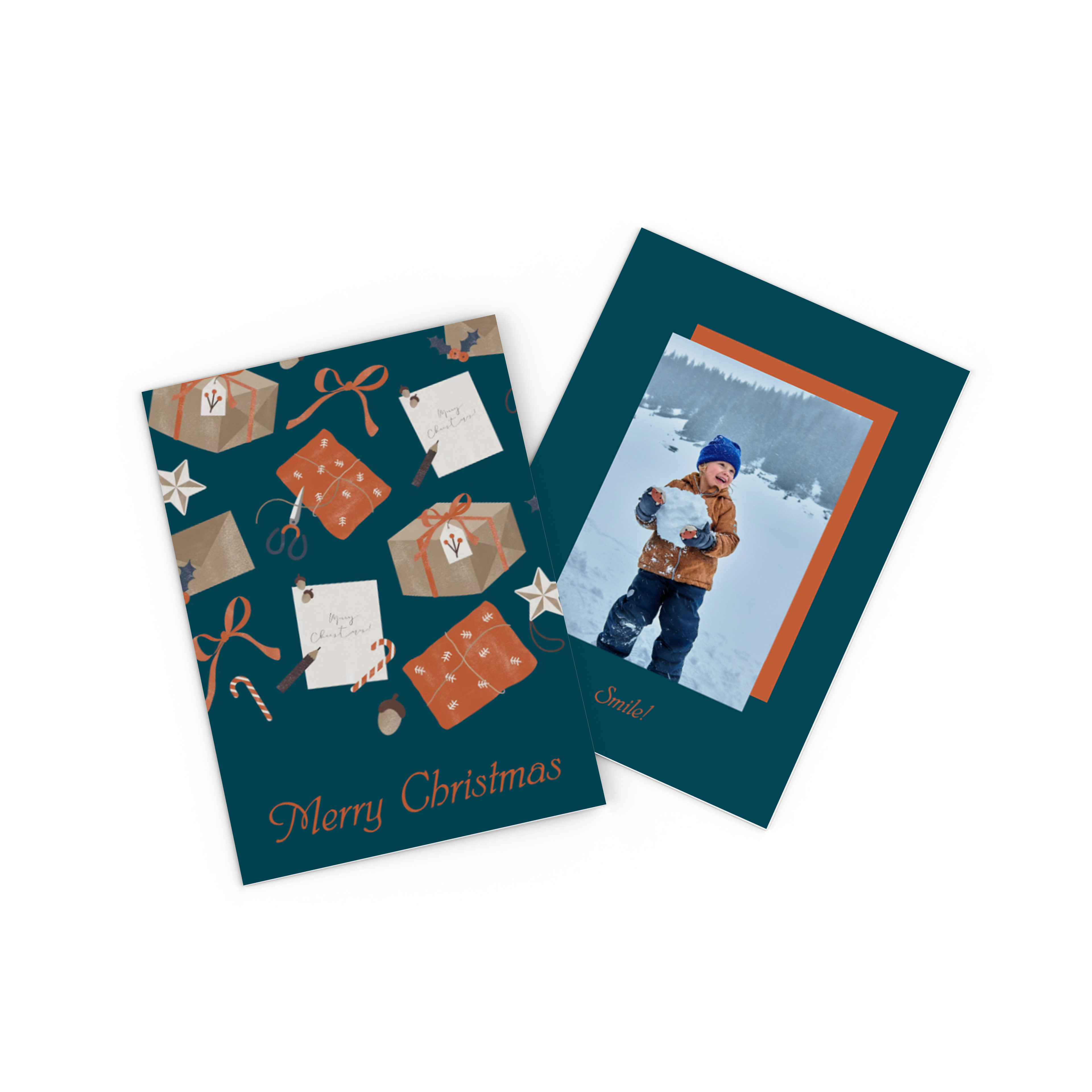 Carte de Noël personnalisée avec la photo d’un petit garçon dans la neige.