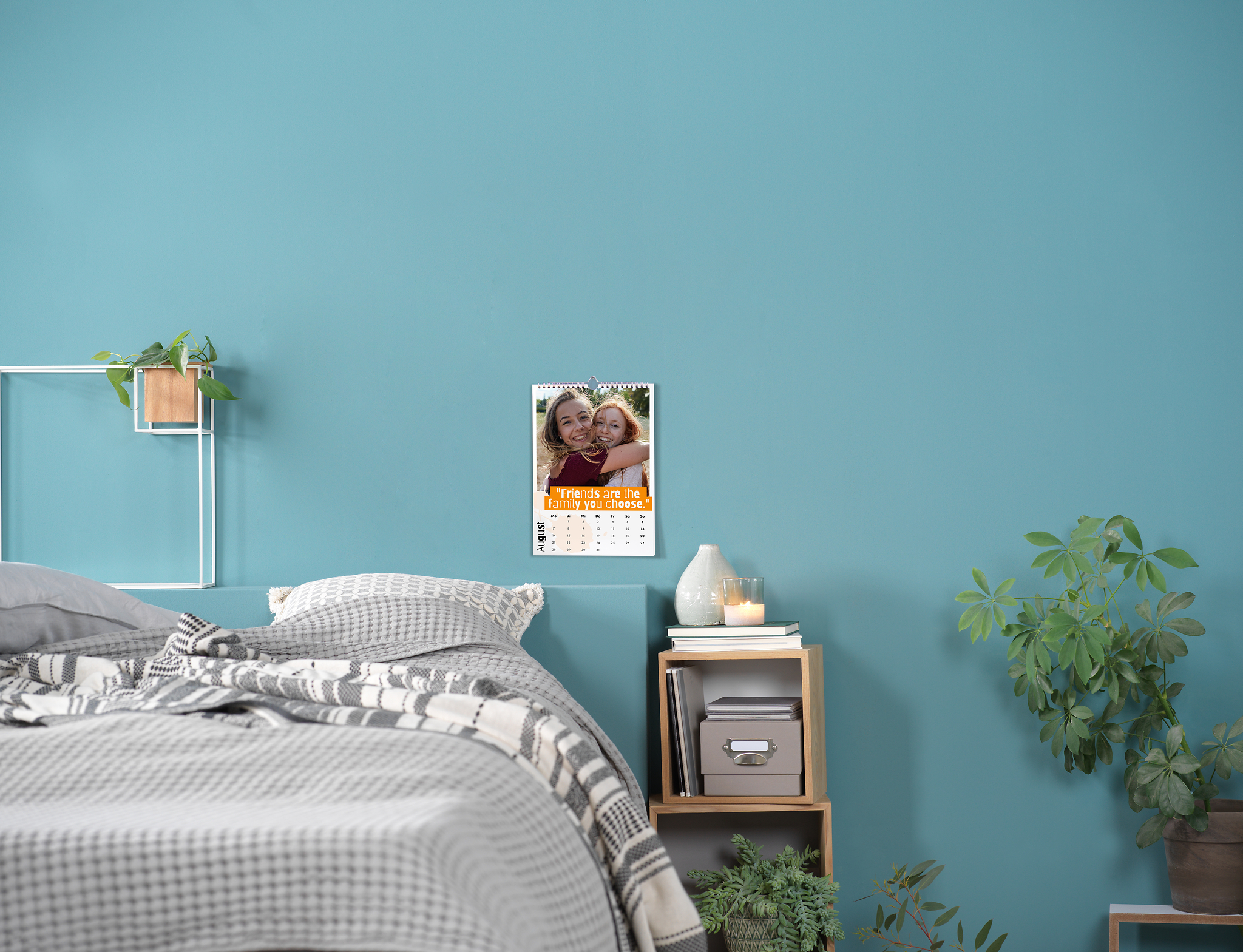 Calendario personalizzato Pixum in formato A4 verticale con testo