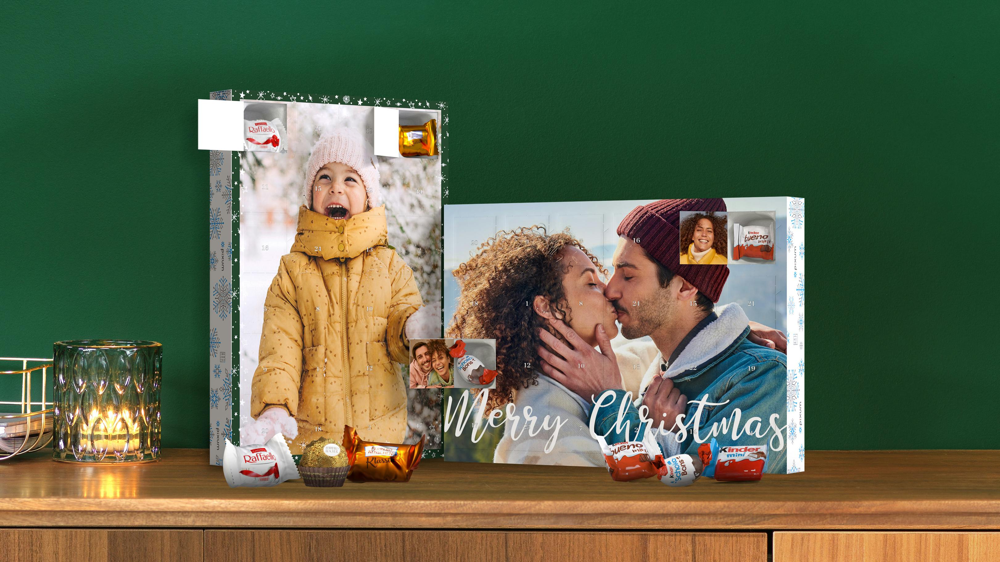 Calendrier de l'Avent personnalisé avec chocolats et des photos d'un couple et d'un enfant