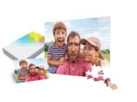 Fotopuzzle mit 266 Teilen Fotopuzzle mit 266 Teilen mit einem Familienfoto.