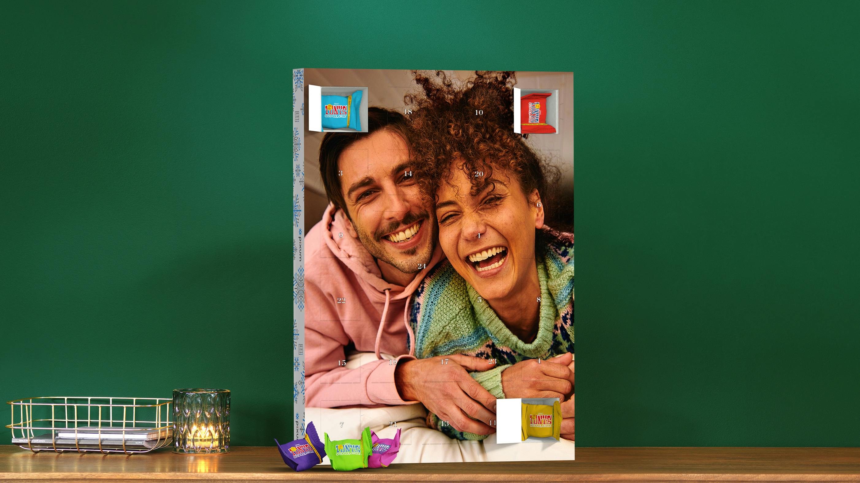 Pixum Adventskalender mit Schokolade von Tonys im Hochformat
