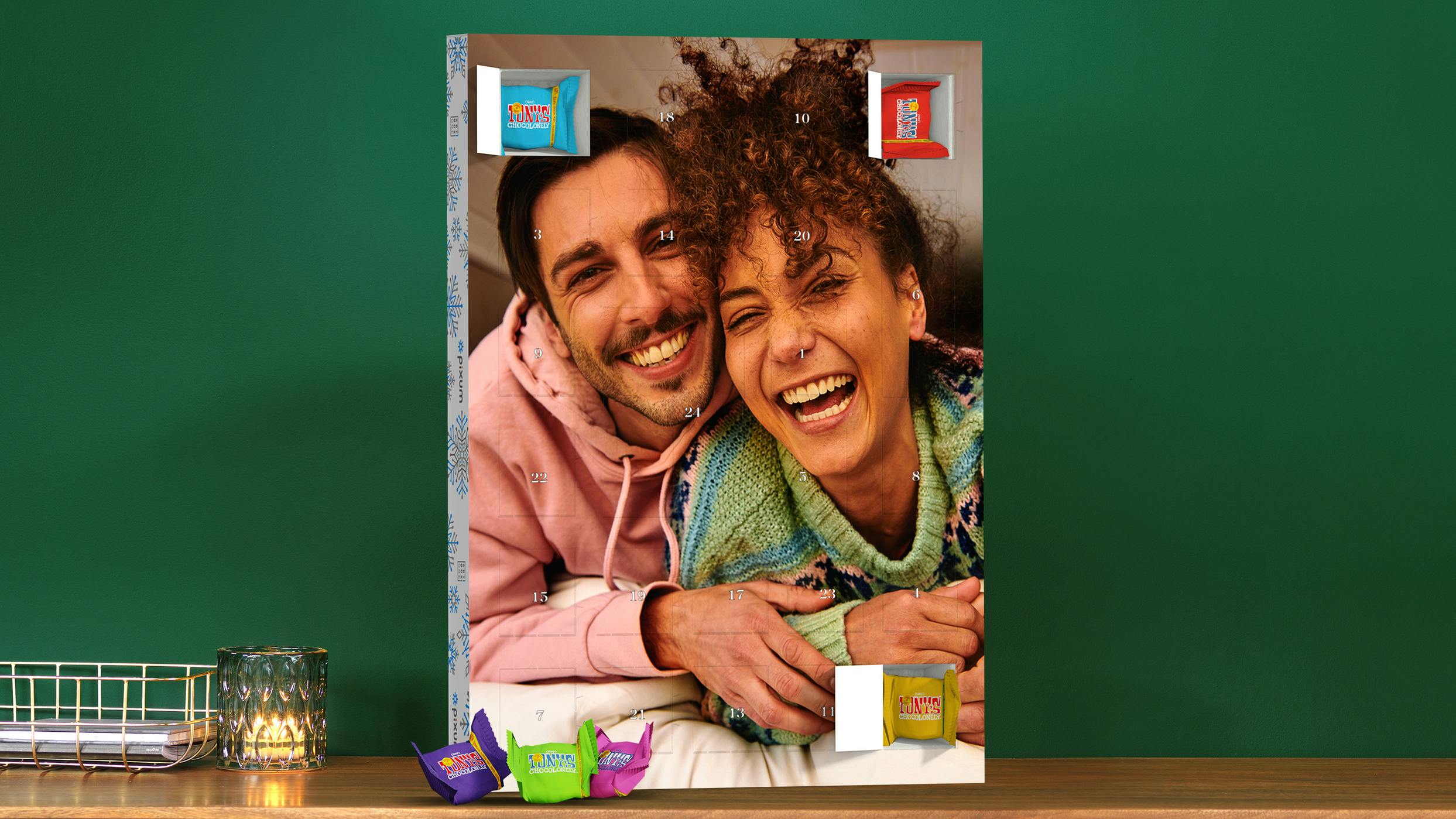 Pixum Adventskalender mit Schokolade von Tonys im Hochformat