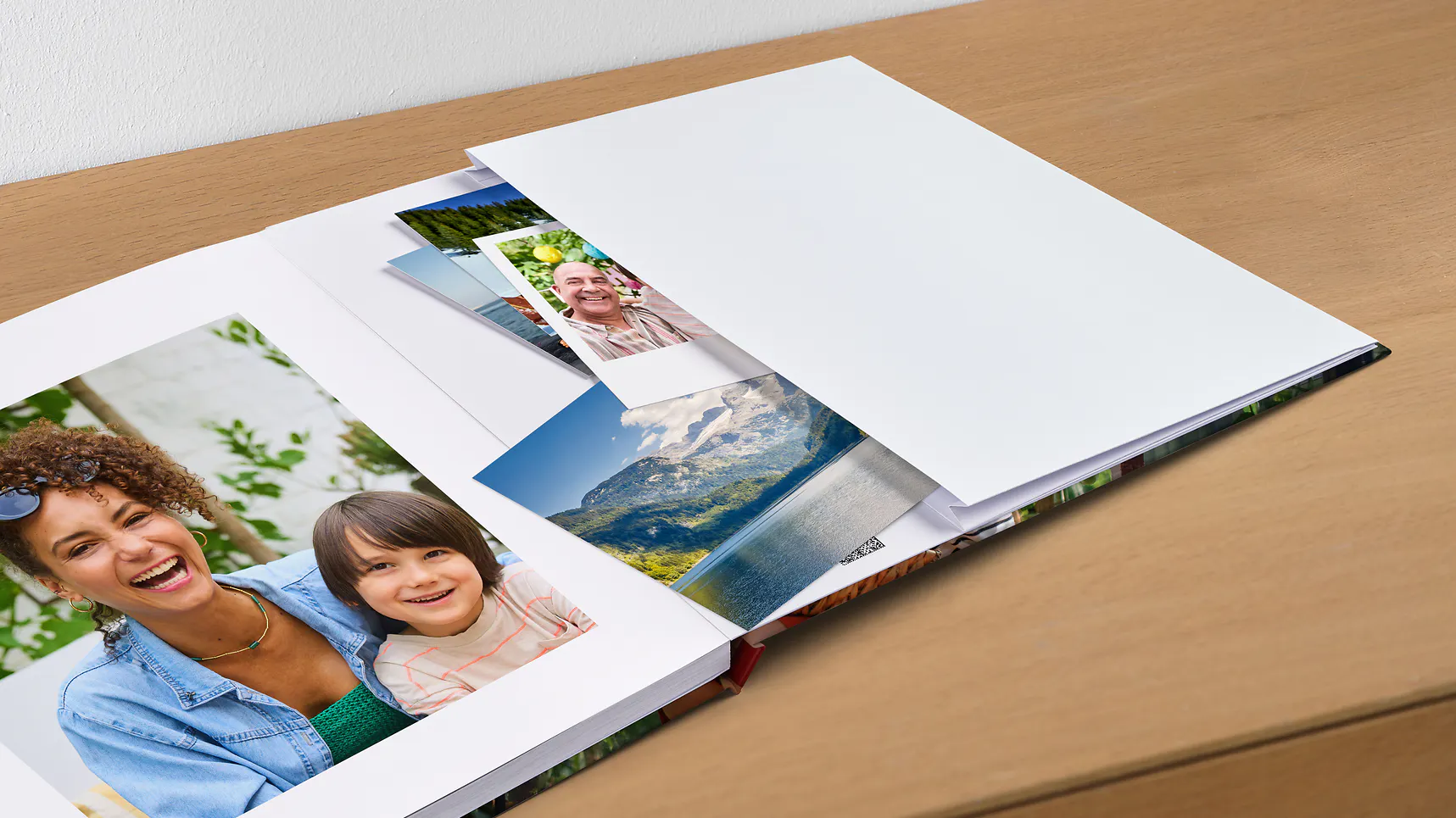 Tasca porta-ricordi per il tuo Fotolibro Pixum Tasca porta-ricordi per il tuo Fotolibro Pixum