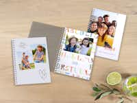 Schoolagenda met verschillende designs Drie schoolagenda's met foto's in verschillende designs