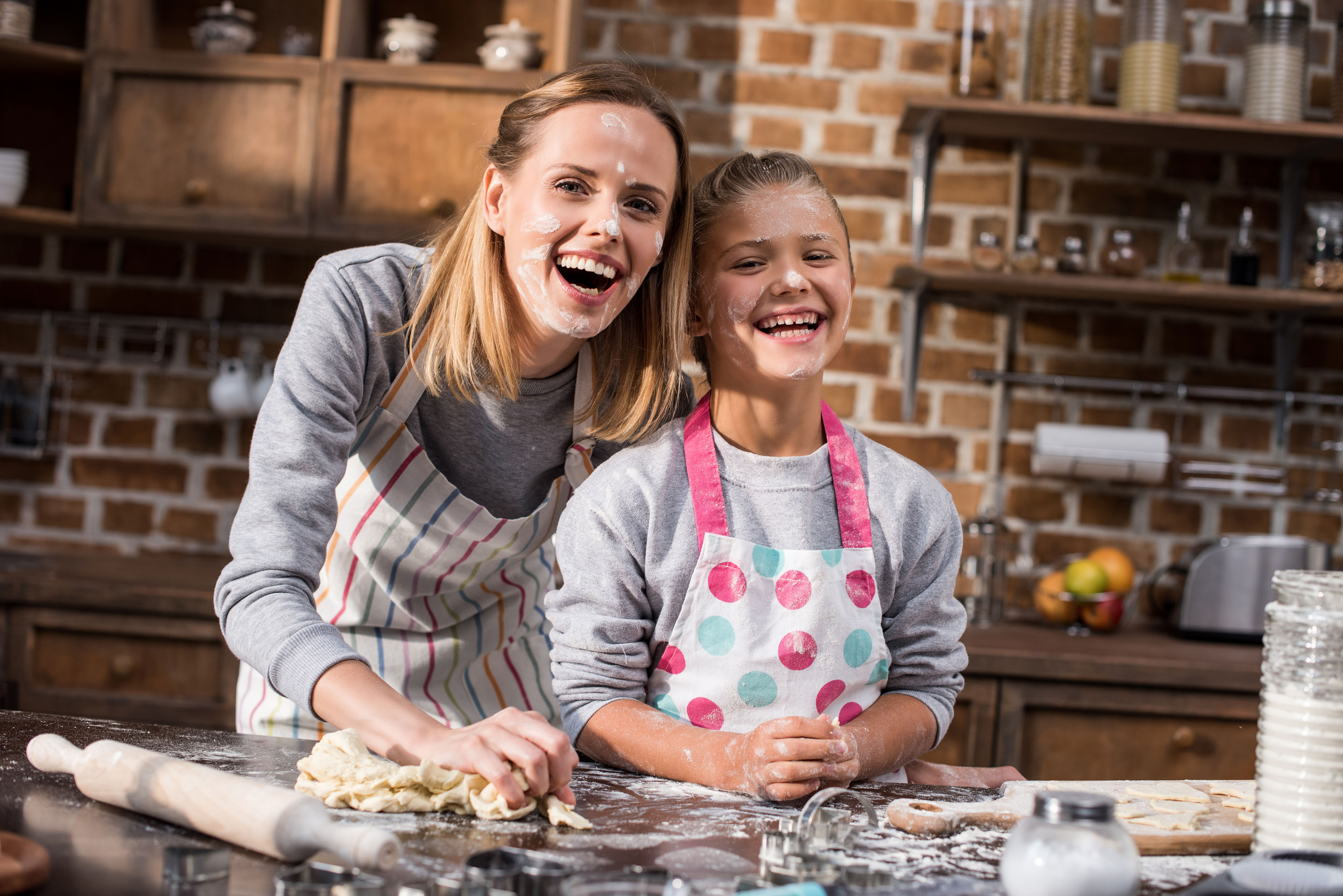 Design your own baking book with Pixum. So easy, it's fun!