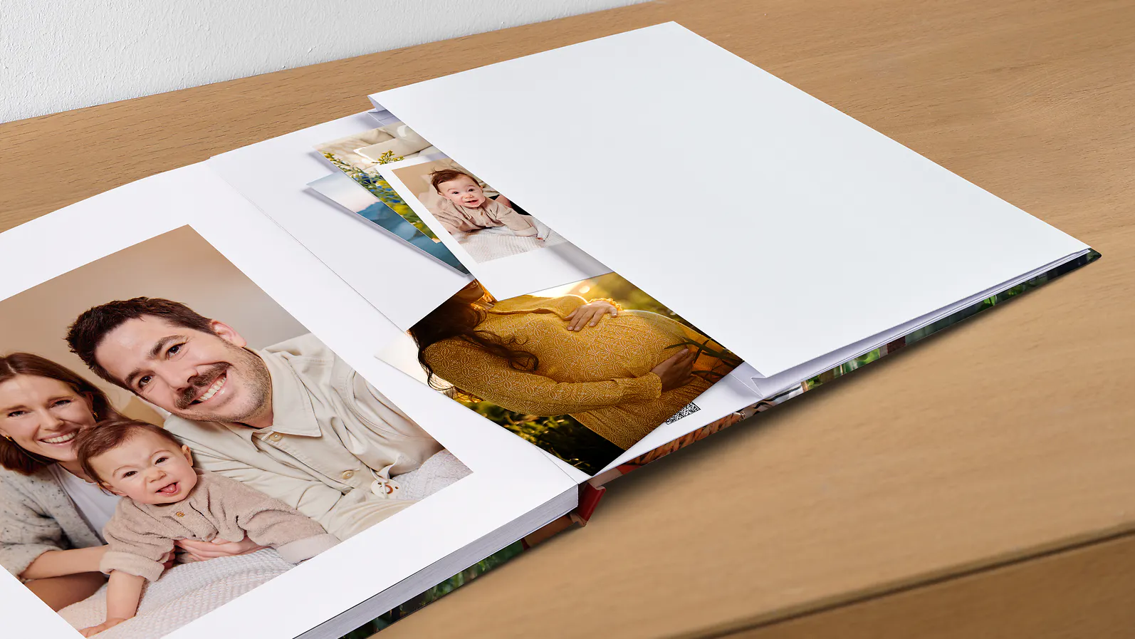 Livre photo de naisance avec pochette de souvenirs