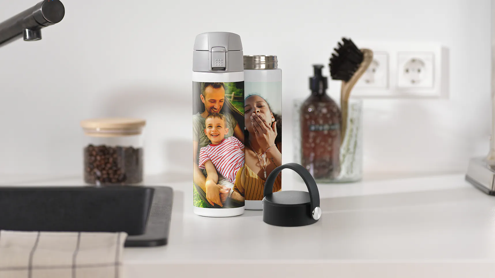 Trinkflasche mit Familienfotos 