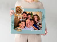 Photo advent calendar with photo doors and chocolate Photo advent calendar with chocolate.