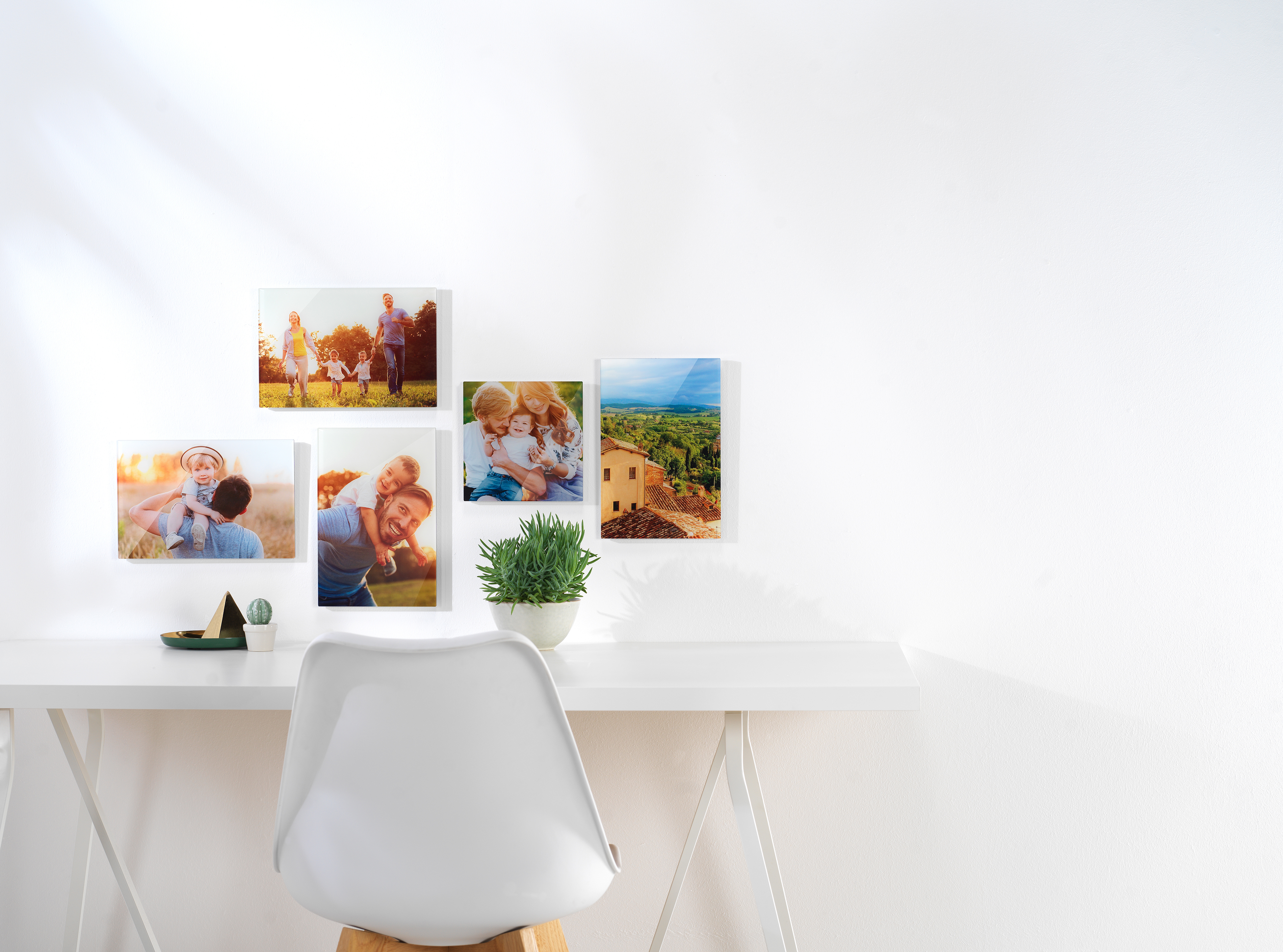 Order prints online and find out how to arrange your picture wall