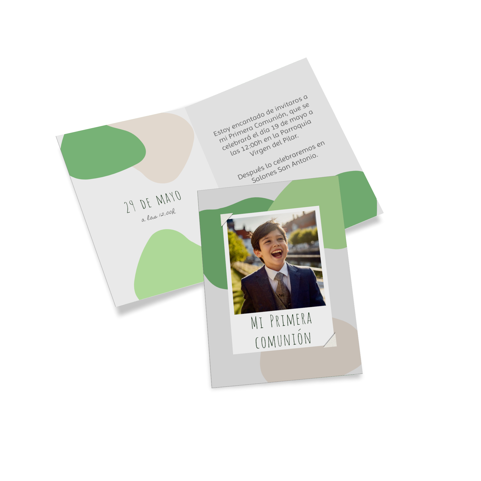 Tarjeta plegable como invitación de comunión personalizada con la foto de un niño