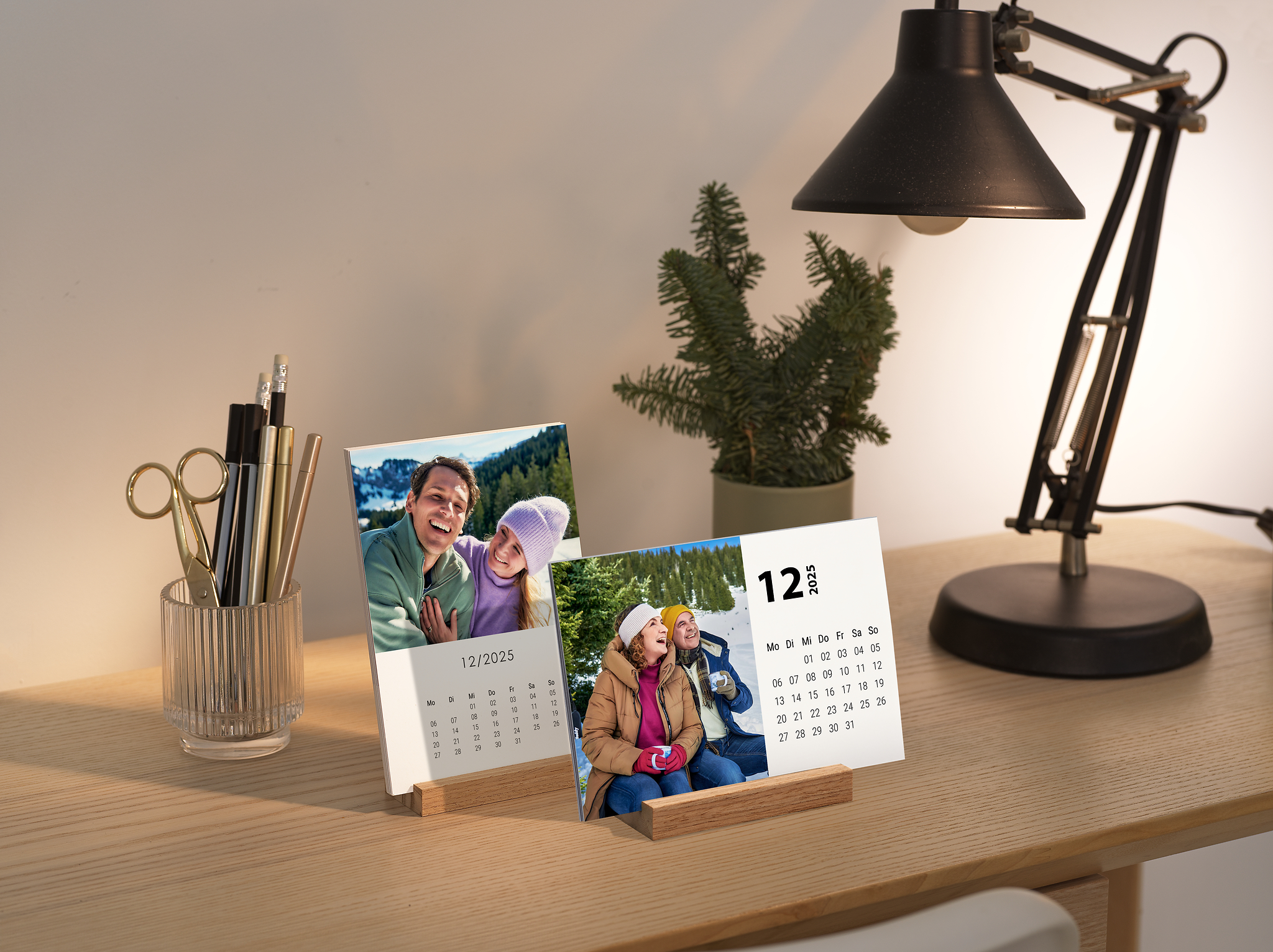 Kalender met houten houder in staand en liggend formaat