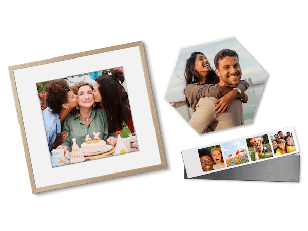 Productmix van een foto in een lijst, een hexabon en foto-magneetstrips met zomerse foto's