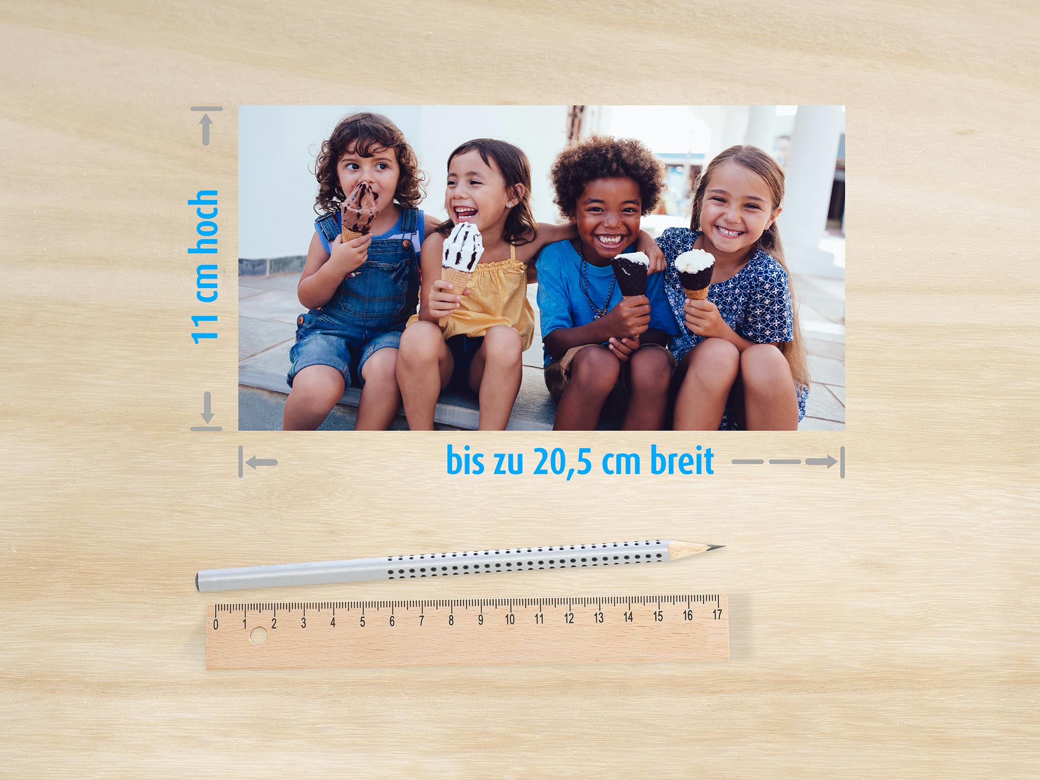 Foto von Kindern auf einem Tisch mit den Maßen 11x20,5cm