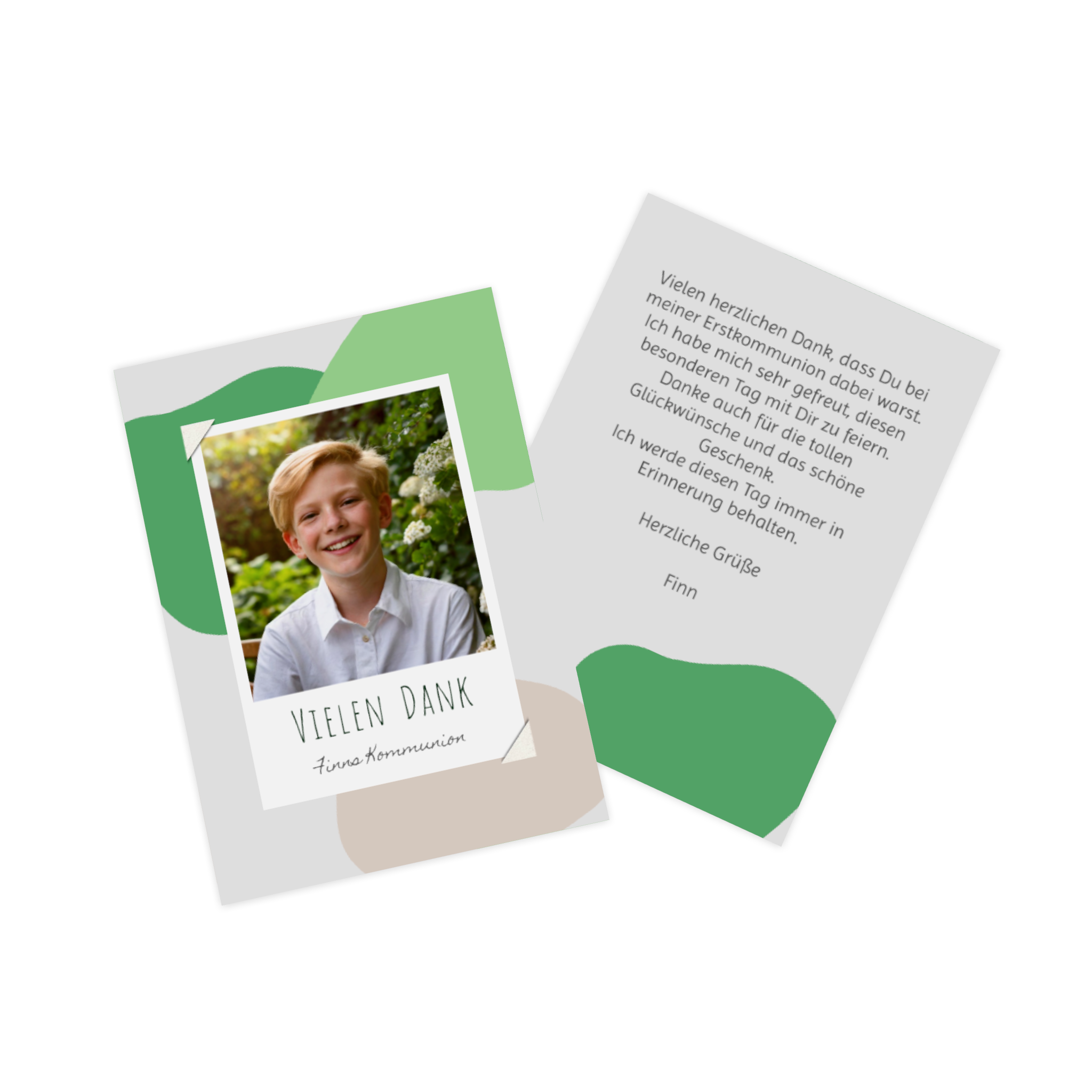 Dankeskarte zur Kommunion mit grünen Elementen und dem Bild eines Jungen auf der Vorderseite.