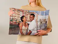 Fotokissen 60x40 mit einem Pärchenfoto und passendem Design Fotokissen 60x40 mit einem Pärchenfoto und passendem Design